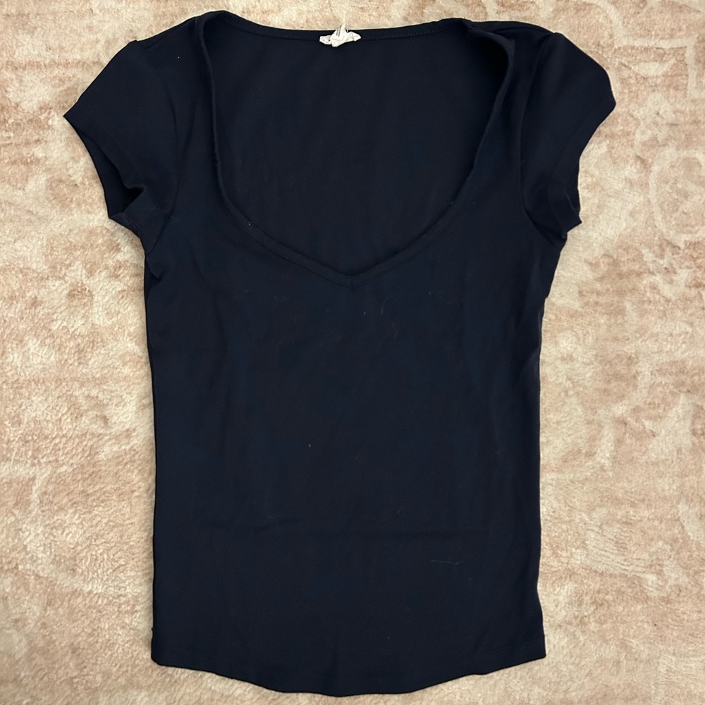 navy v neck garage top